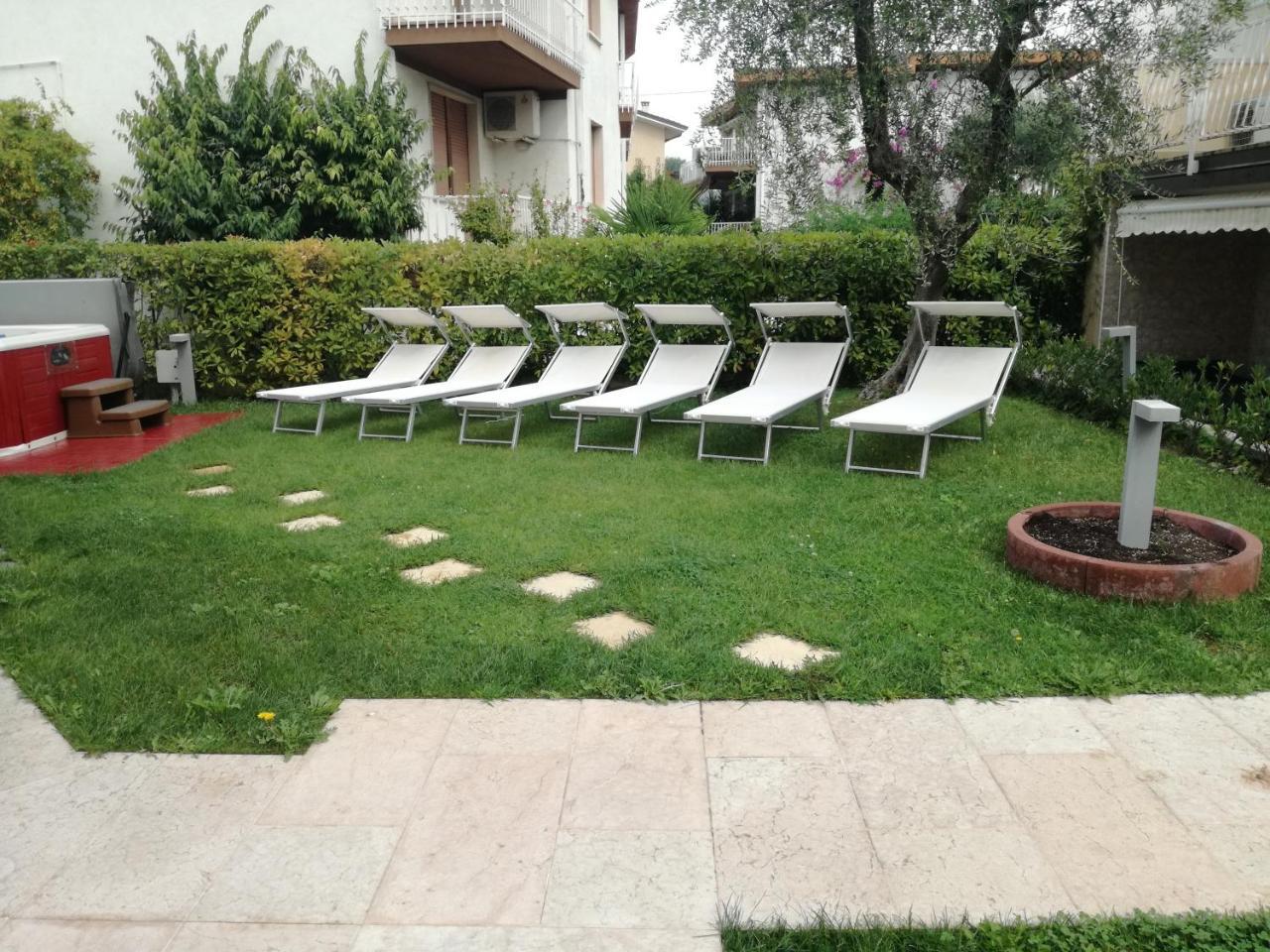 Appartamento Villa Elison ラツィーゼ エクステリア 写真